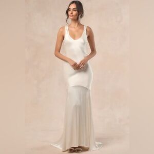 Lulu’s Love All of Me Champagne Satin Maxi Dress